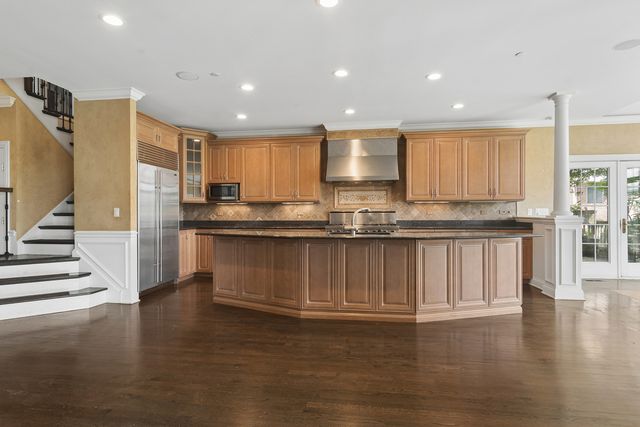 4563 ELEANOR Drive, Long Grove, IL 60047