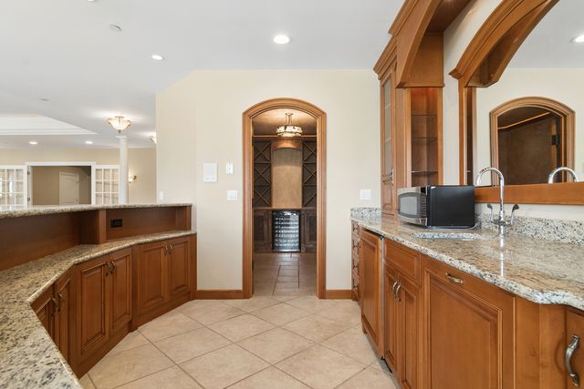 4563 ELEANOR Drive, Long Grove, IL 60047