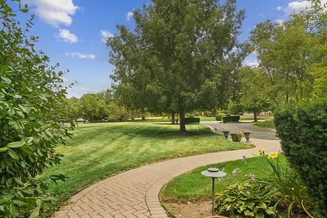 4563 ELEANOR Drive, Long Grove, IL 60047