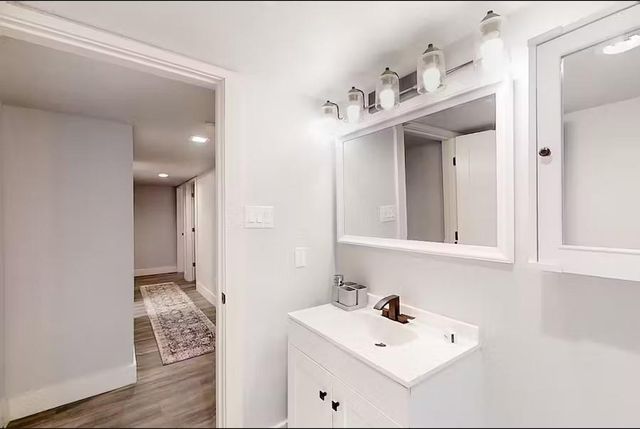 6325 Riverview Way A, Houston, TX 77057