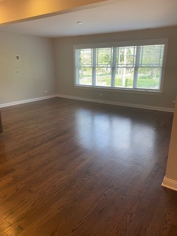 740 Chestnut Street 2, Deerfield, IL 60015
