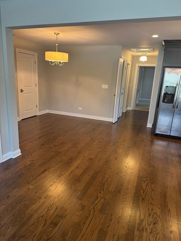 740 Chestnut Street 2, Deerfield, IL 60015