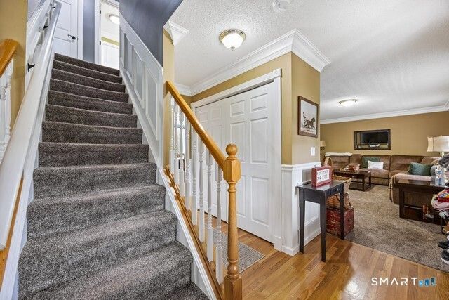 60 Olivia Lane, Naugatuck, CT 06770