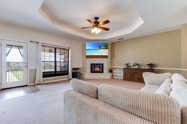 506 FLOYD Avenue, Dumas, TX 79029