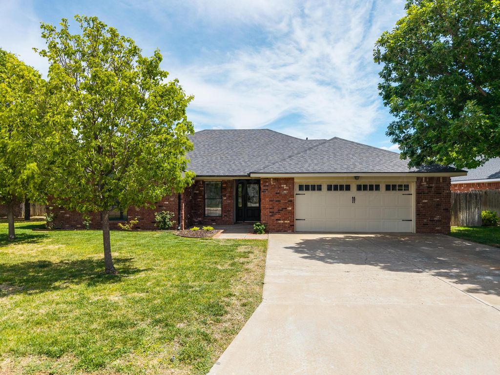 506 FLOYD Avenue, Dumas, TX 79029