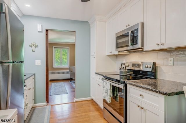64 Troy Dr, Springfield Twp., NJ 07081