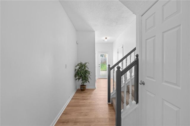 140 Stillwood Drive, Newnan, GA 30265