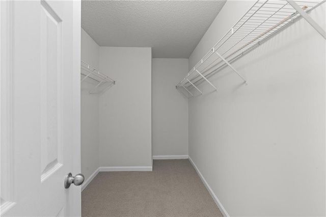 140 Stillwood Drive, Newnan, GA 30265