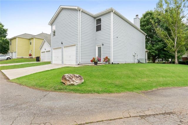 140 Stillwood Drive, Newnan, GA 30265