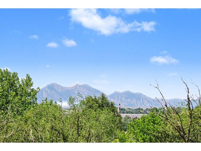 4083 Field Dr, Wheat Ridge, CO 80033