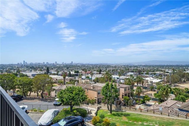 2599 Walnut Avenue 209, Signal Hill, CA 90755