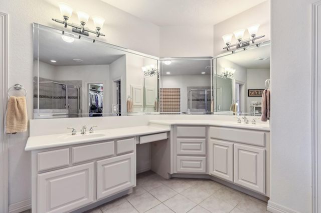 8411 Middle Canyon Road, Katy, TX 77494