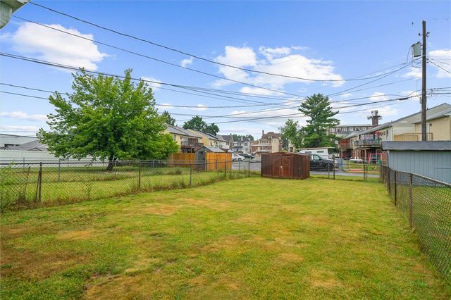 2112 East Cedar, Allentown City, PA 18109