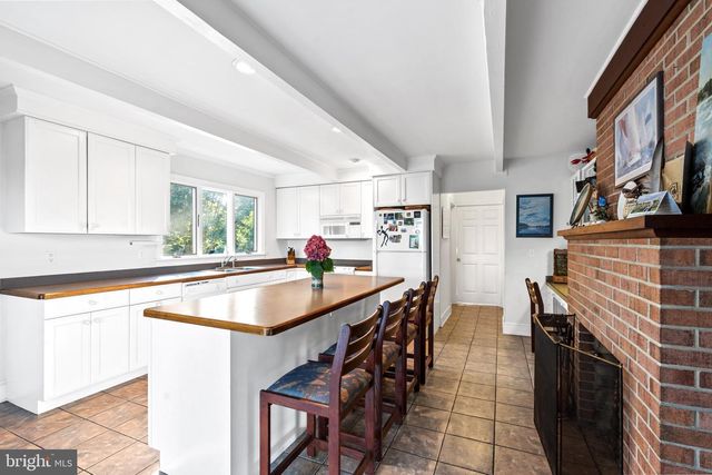 46502 GLEN-MARY FARM RD, Park Hall, MD 20667