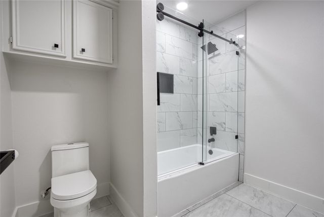 9211 Godstone Lane, Spring, TX 77379