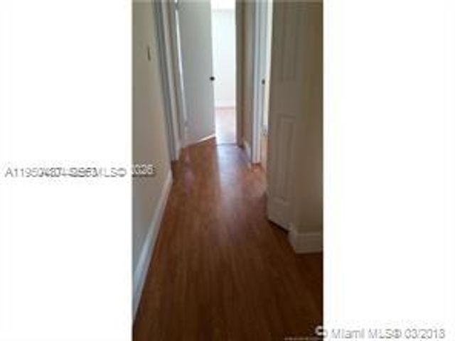 11837 SW 100th St, Miami, FL 33186