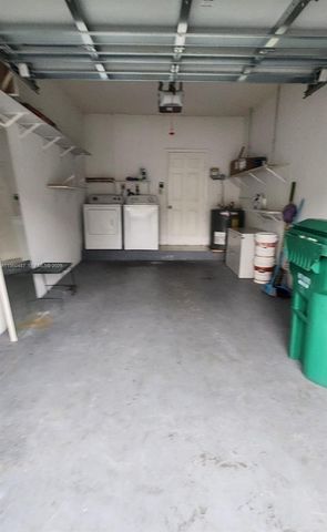 11837 SW 100th St, Miami, FL 33186