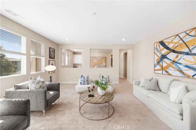 73 Cartwheel, Irvine, CA 92618