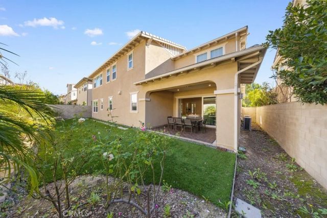 73 Cartwheel, Irvine, CA 92618