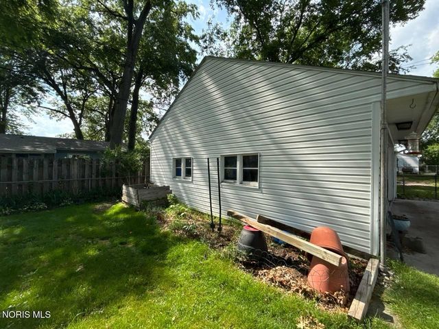 4701 Monac Drive, Toledo, OH 43623