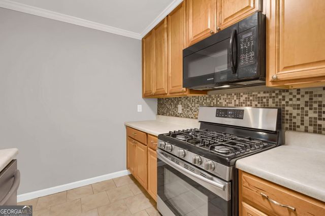 501 Bridge Lane SE, Smyrna, GA 30082