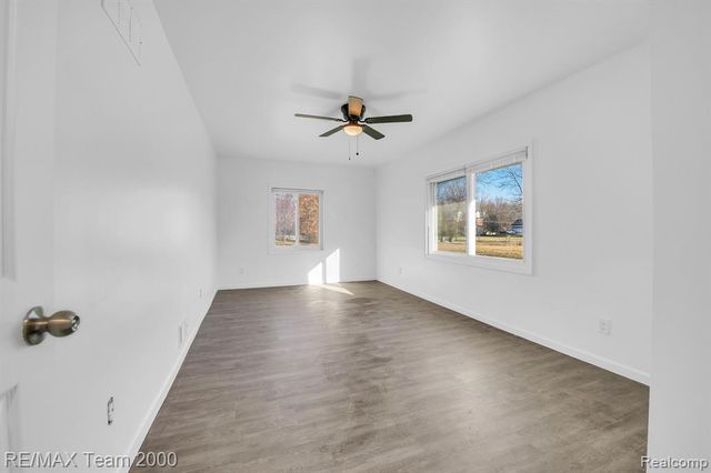 48905 9 Mile Road, Northville, MI 48167