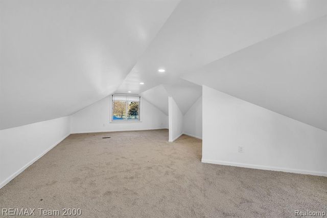 48905 9 Mile Road, Northville, MI 48167