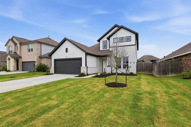 32302 Cedar Crest Drive, Waller, TX 77484