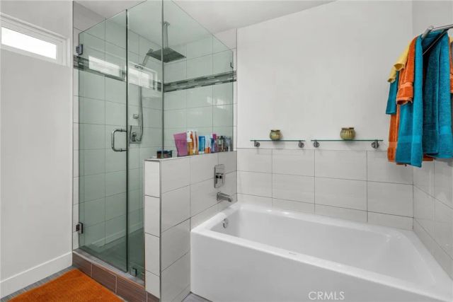 16539 Vine Terrace, Van Nuys, CA 91406