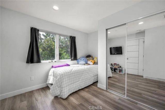 16539 Vine Terrace, Van Nuys, CA 91406