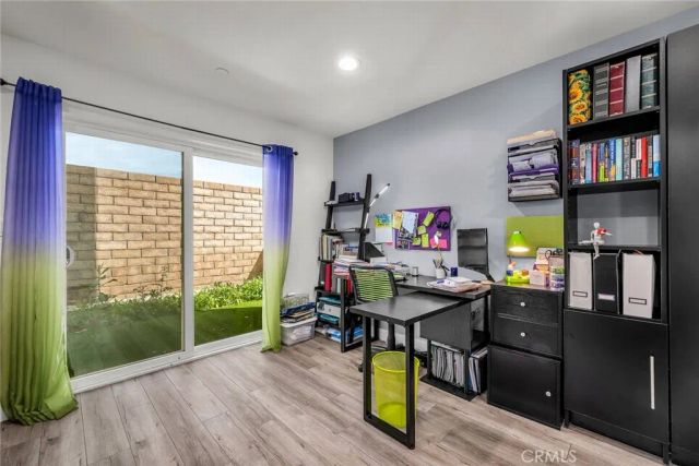 16539 Vine Terrace, Van Nuys, CA 91406