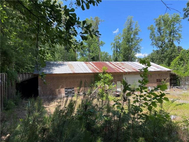 195 Darla Drive, Woodstock, GA 30188