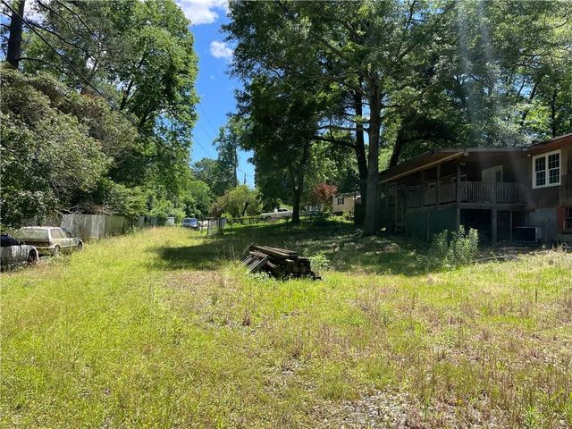 195 Darla Drive, Woodstock, GA 30188