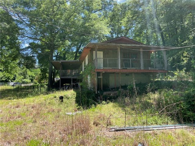 195 Darla Drive, Woodstock, GA 30188