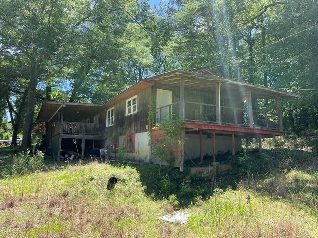 195 Darla Drive, Woodstock, GA 30188