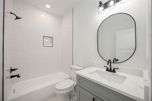 4501 Newberry Street A-D, Houston, TX 77051