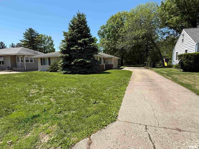3401 N PEORIA Avenue, Peoria, IL 61603