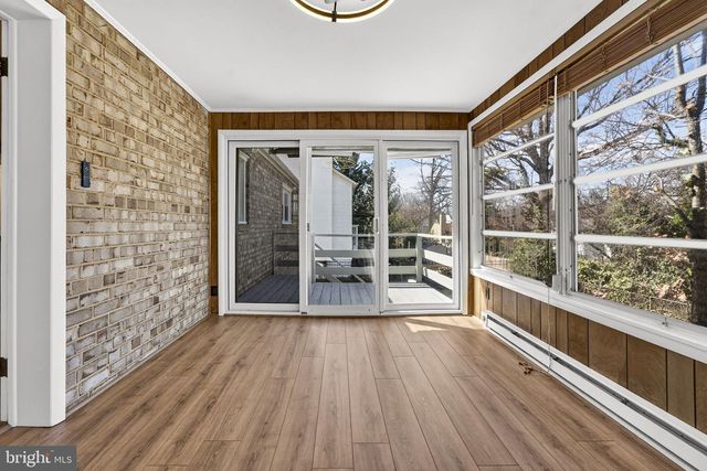 306 S PERSHING DR, Arlington, VA 22204