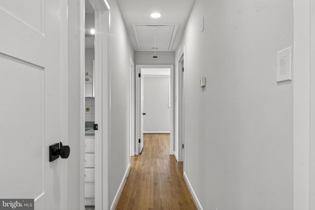 306 S PERSHING DR, Arlington, VA 22204