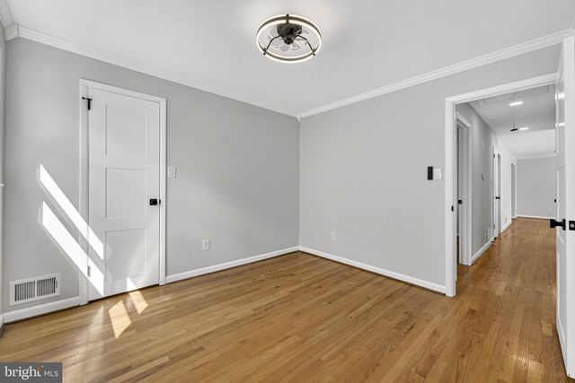 306 S PERSHING DR, Arlington, VA 22204