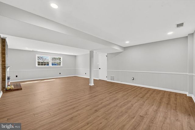 306 S PERSHING DR, Arlington, VA 22204