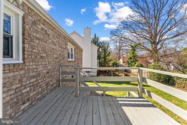 306 S PERSHING DR, Arlington, VA 22204