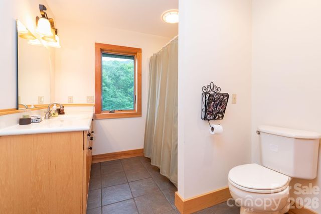 155 Mule Trail Drive, Bakersville, NC 28705