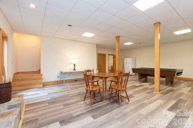 155 Mule Trail Drive, Bakersville, NC 28705