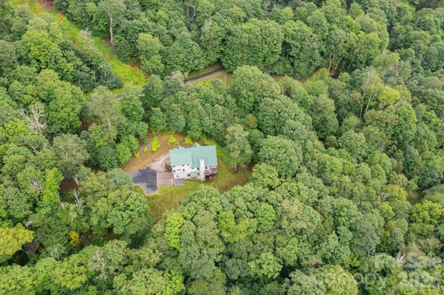 155 Mule Trail Drive, Bakersville, NC 28705