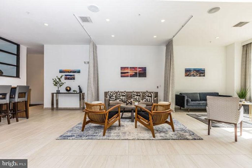 131 BRIDGE ST #2B-2-2435, Phoenixville, PA 19460