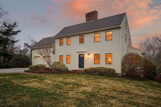 4 Earl Road, Sandwich, MA 02563