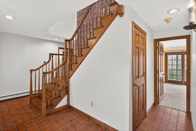 4 Earl Road, Sandwich, MA 02563