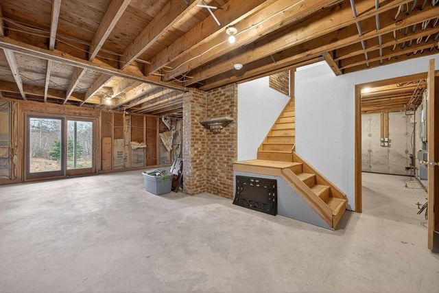4 Earl Road, Sandwich, MA 02563