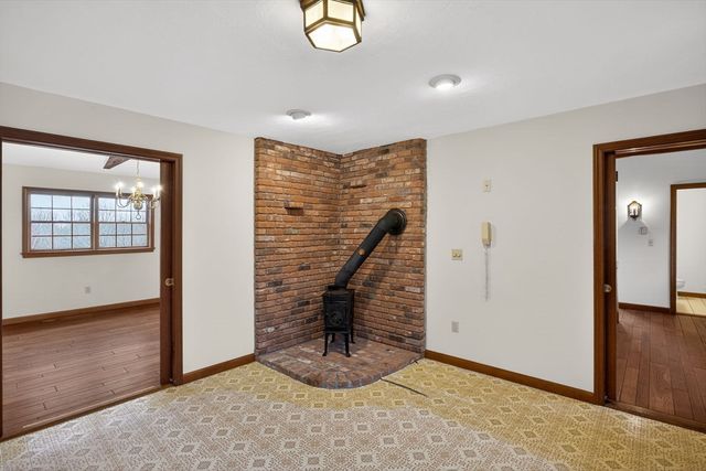 4 Earl Road, Sandwich, MA 02563
